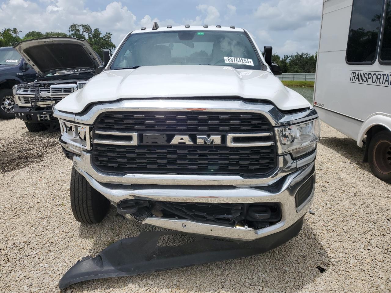 2022 RAM 3500 BIG HORN/LONE STAR VIN:3C63RRHL1NG104464