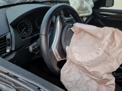 2015 BMW 120 WBAVP9103FVV49317 VIN:WBAVP9103FVV49317