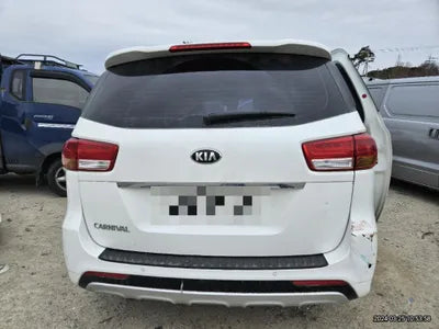 2016 Kia Carnival VIN: