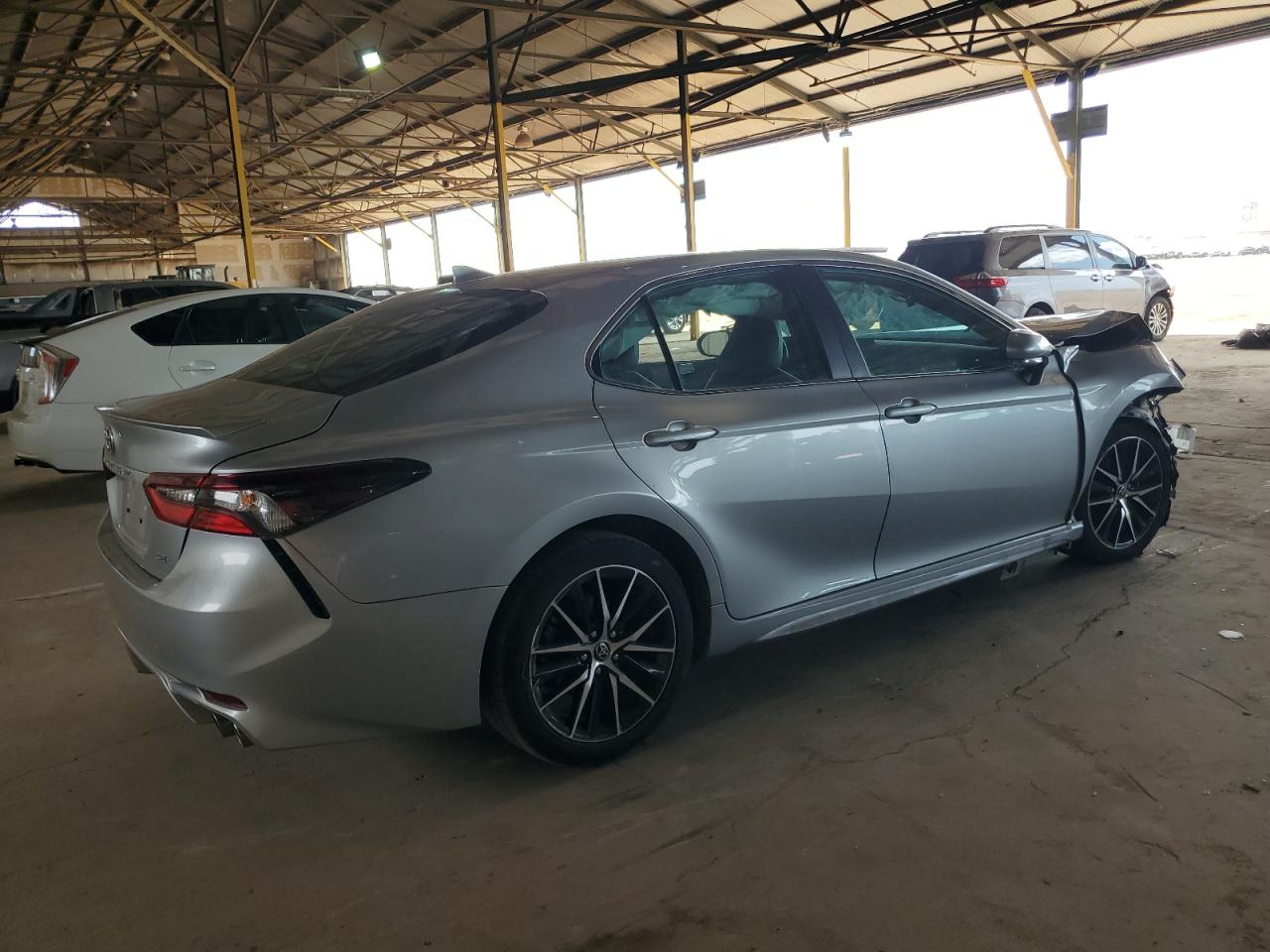 2022 TOYOTA CAMRY SE VIN:4T1G11AK0NU698400