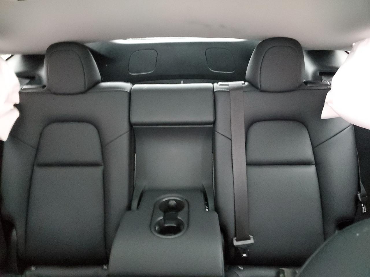2023 TESLA MODEL Y  VIN:7SAYGDEE0PF962033