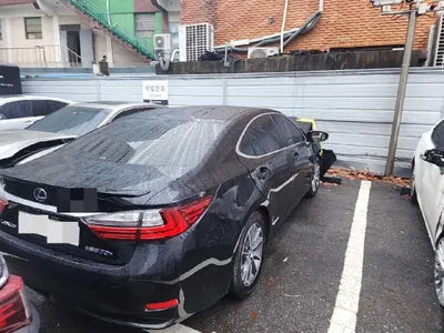 2017 Lexus ES 300 VIN: