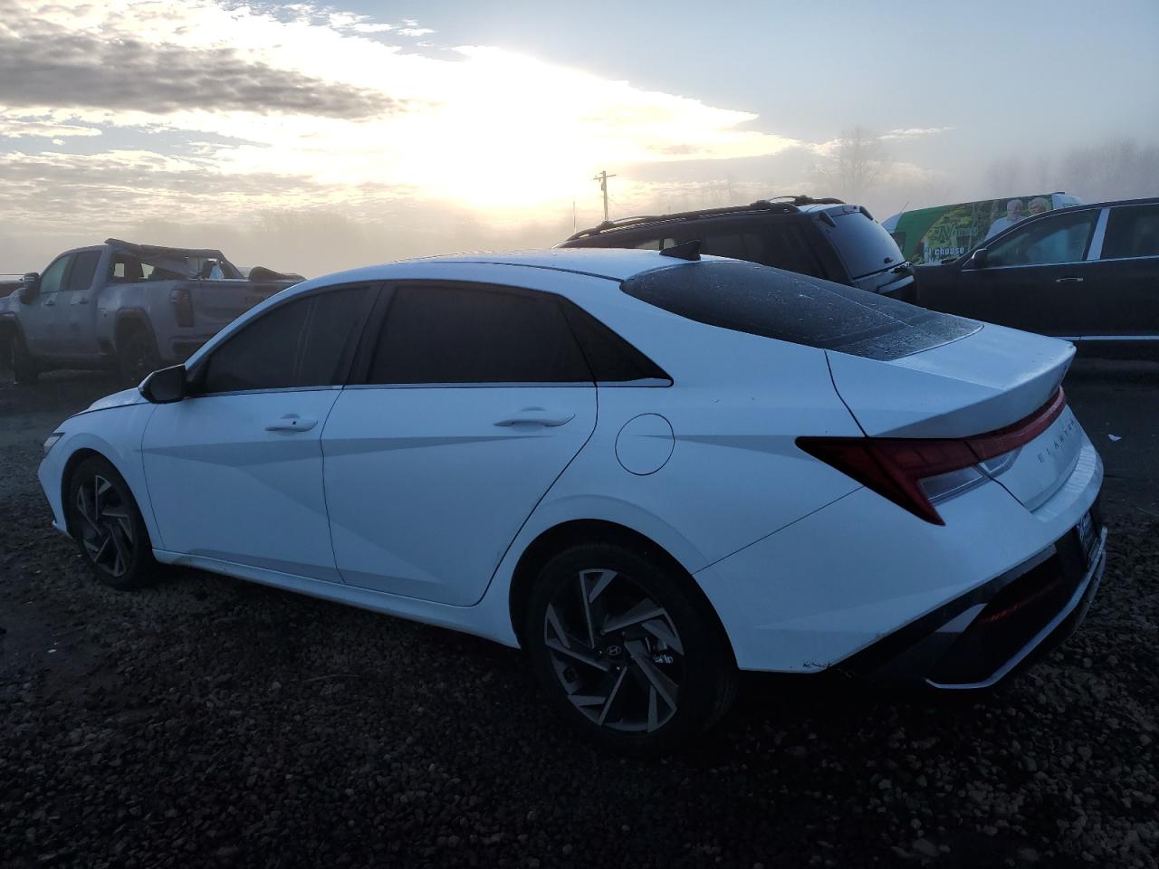 2024 HYUNDAI ELANTRA SEL VIN:KMHLS4DG9RU646872