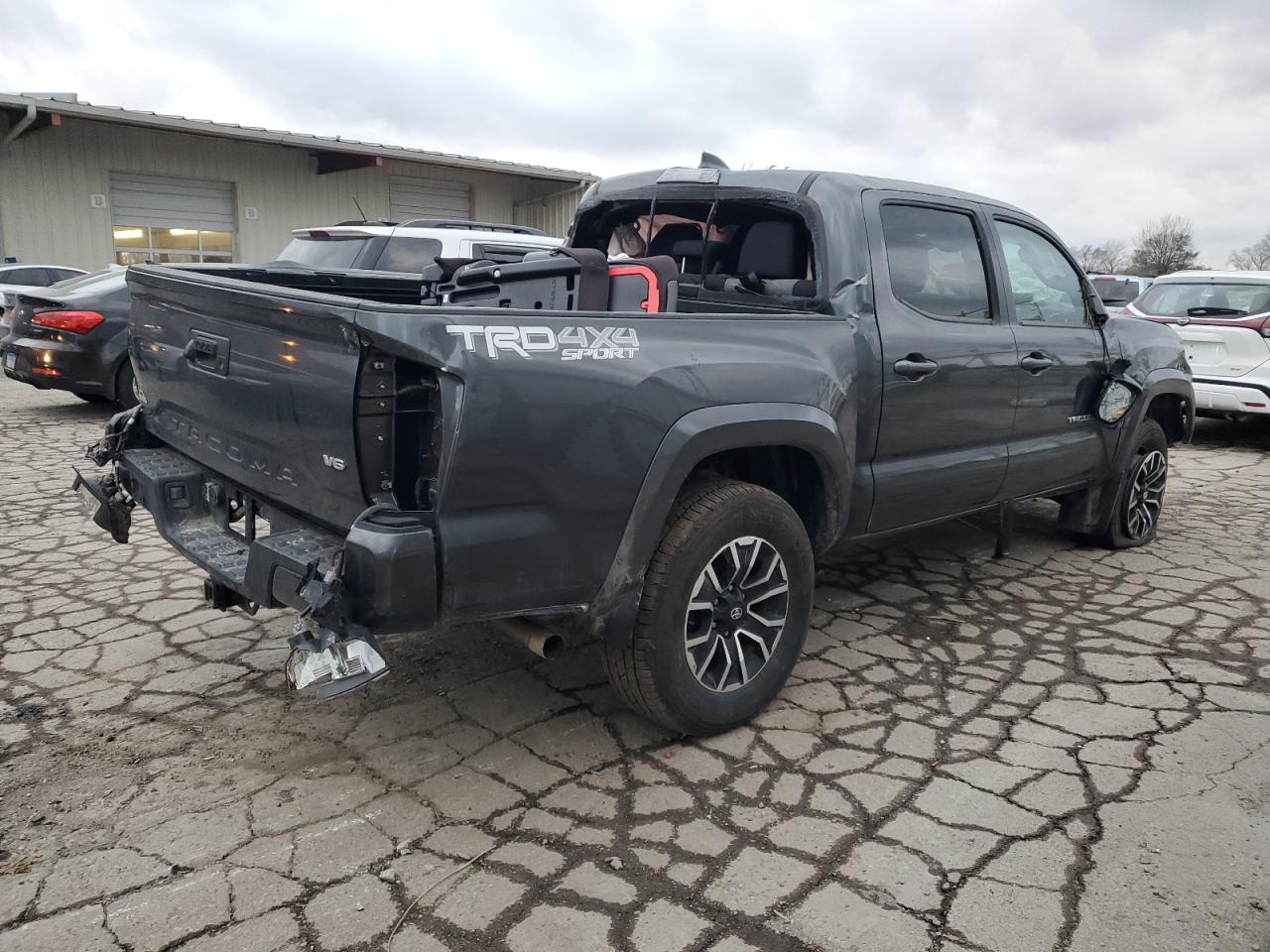 2022 TOYOTA TACOMA DOUBLE CAB VIN:3TMCZ5AN3NM519669