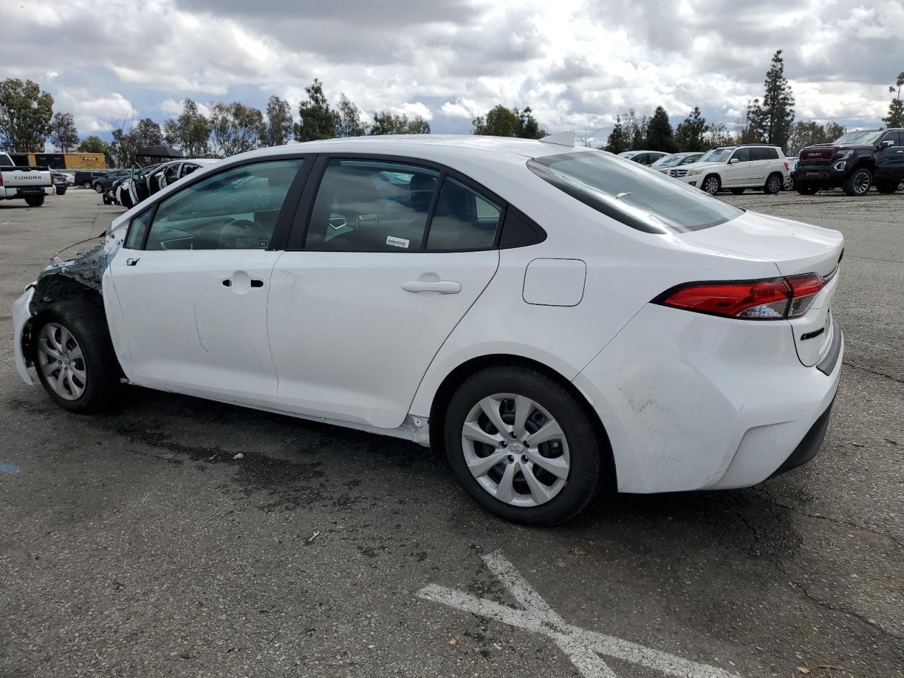 2024 TOYOTA COROLLA LE VIN:5YFB4MDE4RP228371