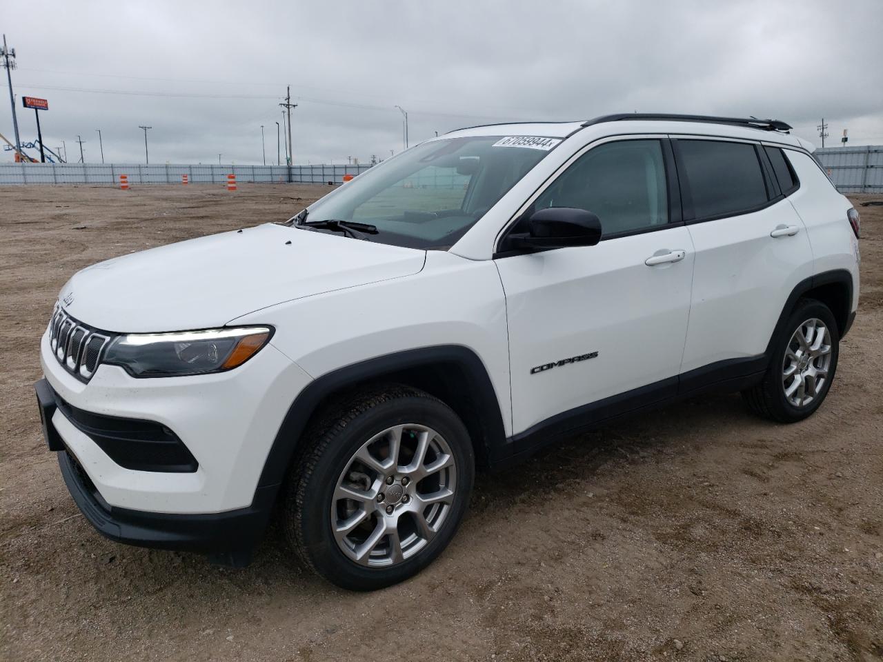 2022 JEEP COMPASS LATITUDE LUX VIN:3C4NJDFB9NT165199