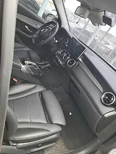 2017 Mercedes-Benz GLC 220 NONE VIN: