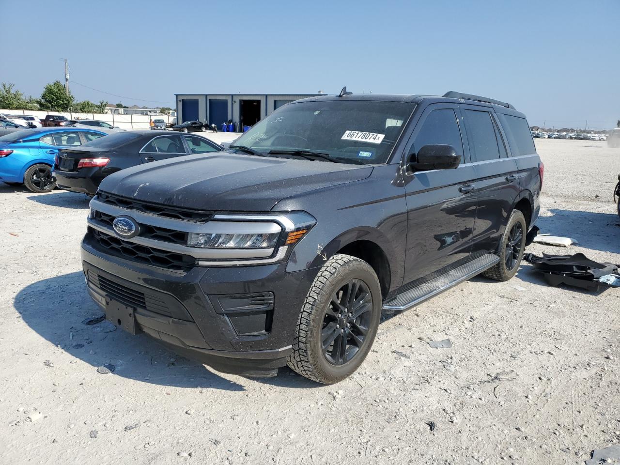 2022 FORD EXPEDITION XLT VIN:1FMJU1HT4NEA34588