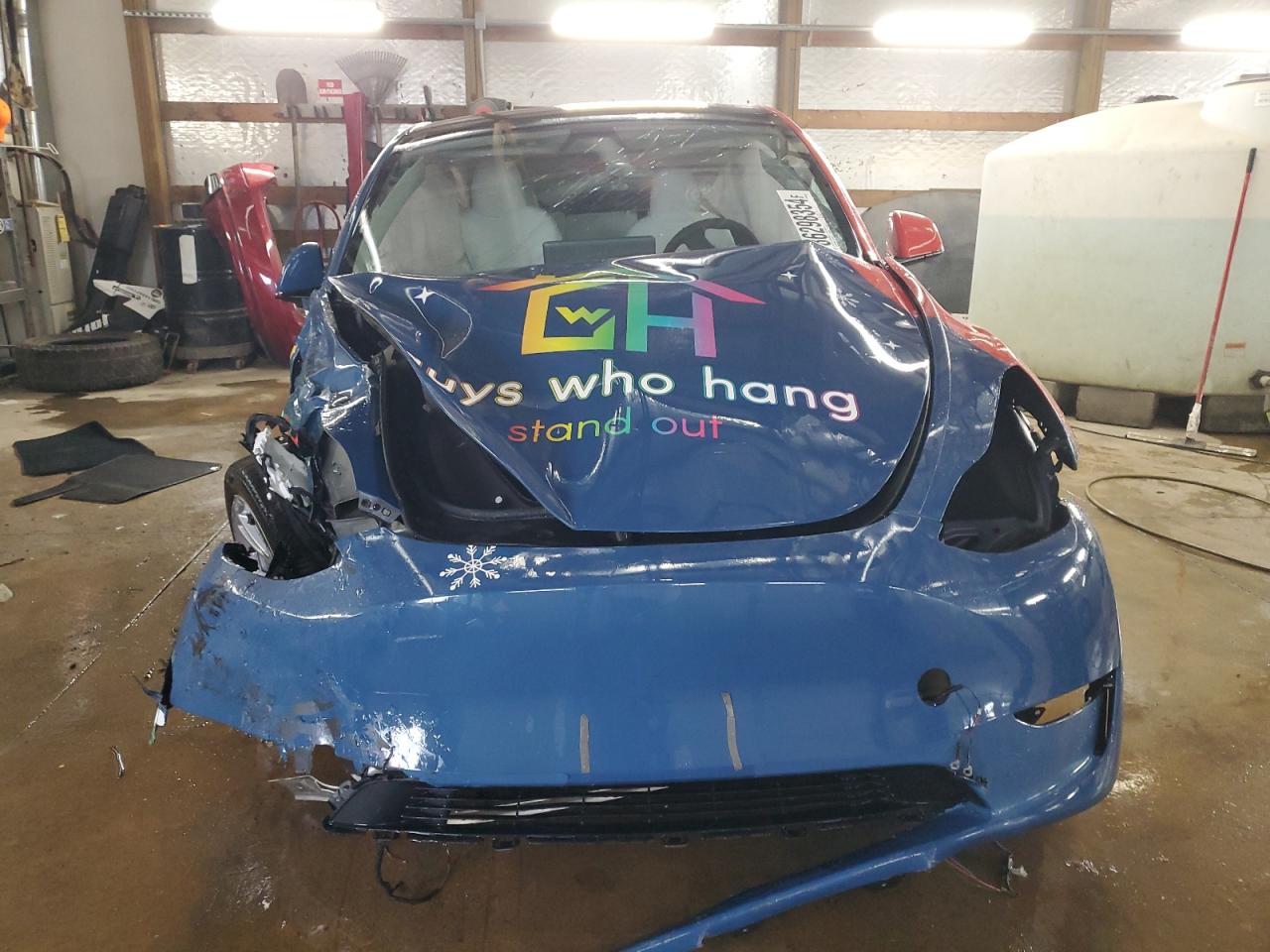 2023 TESLA MODEL Y  VIN:7SAYGDEE8PA174291