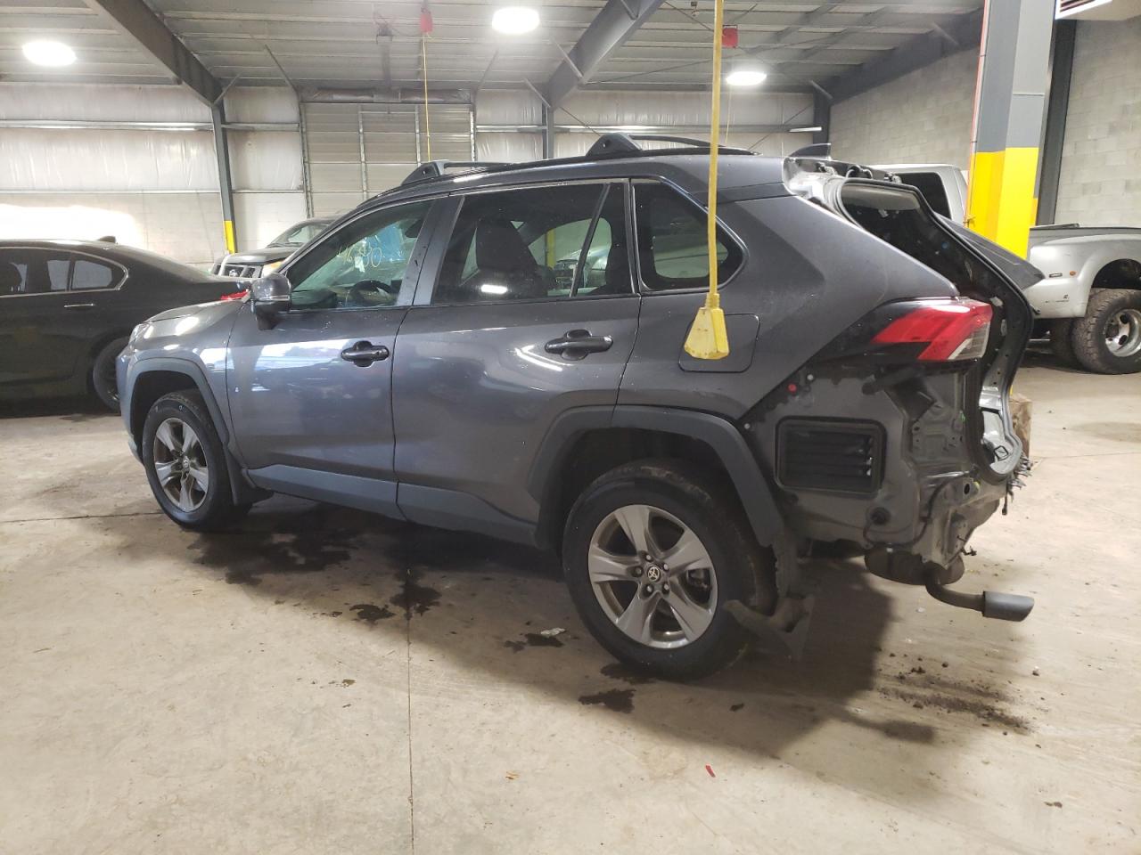 2022 TOYOTA RAV4 XLE VIN:2T3P1RFV9NC270030