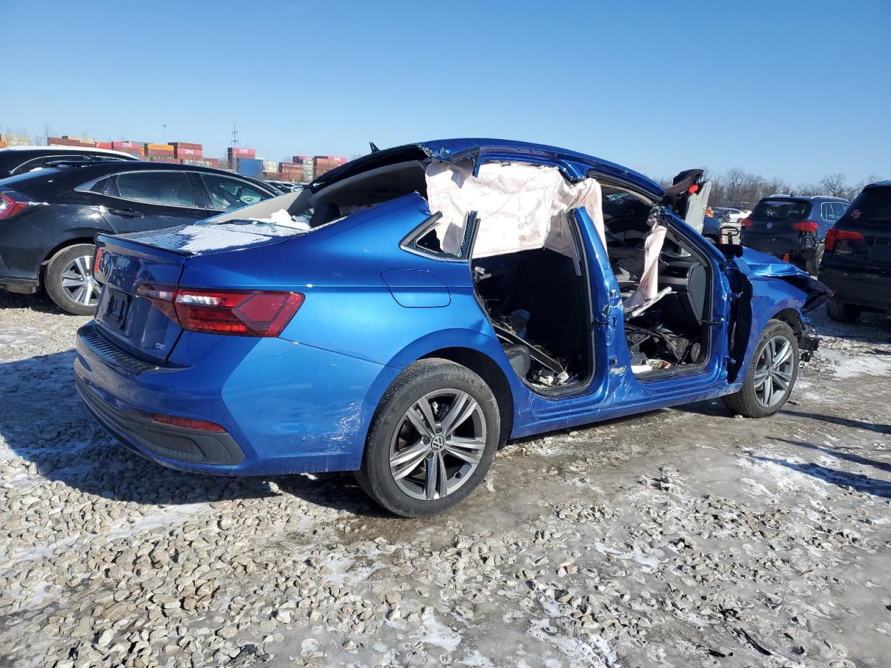 2024 VOLKSWAGEN JETTA SE VIN:5YFBURHE0FP265758