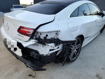 2017 Mercedes-Benz E 220 VIN: