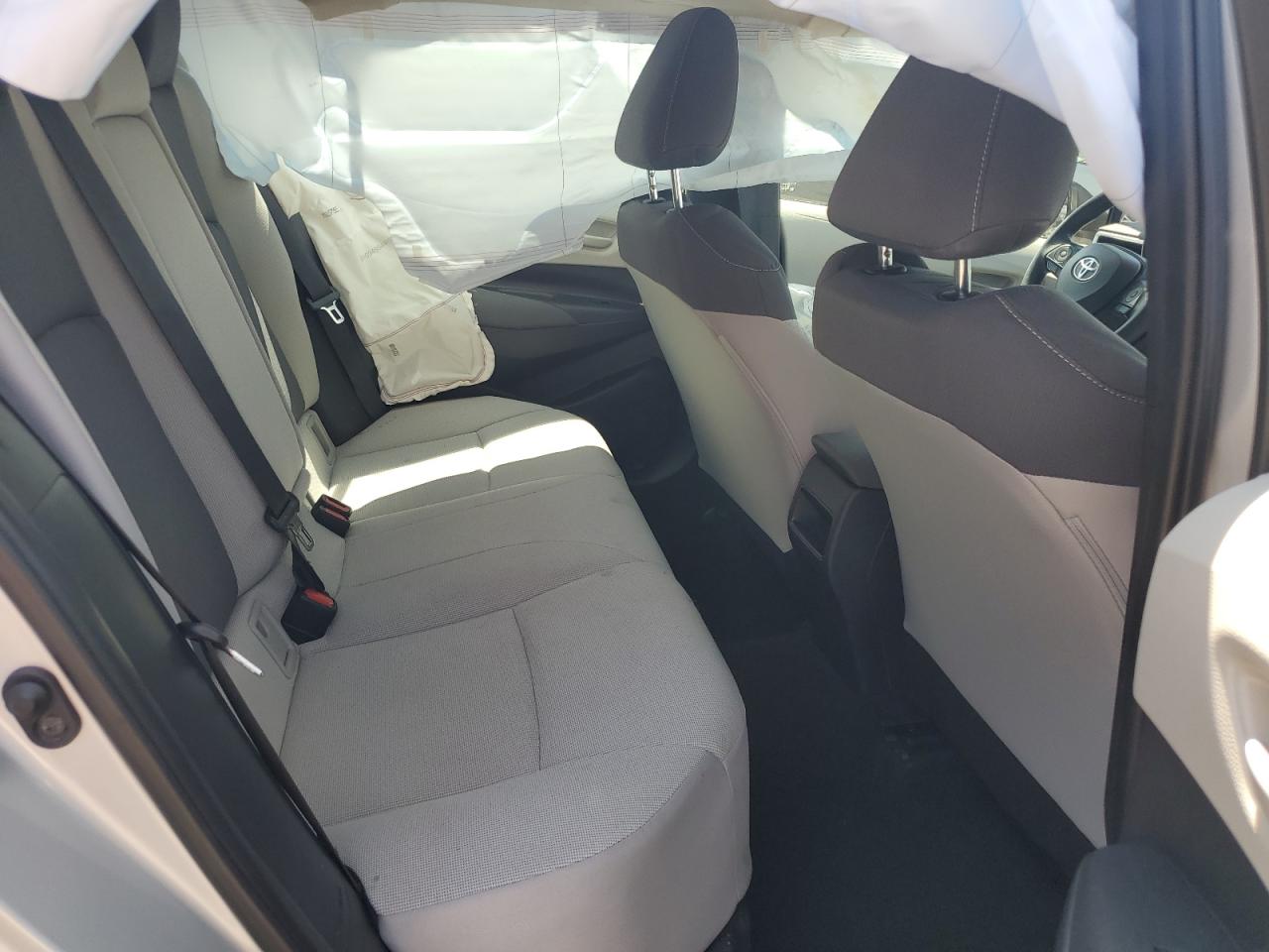 2022 TOYOTA COROLLA LE VIN:5YFEPMAE2NP389594