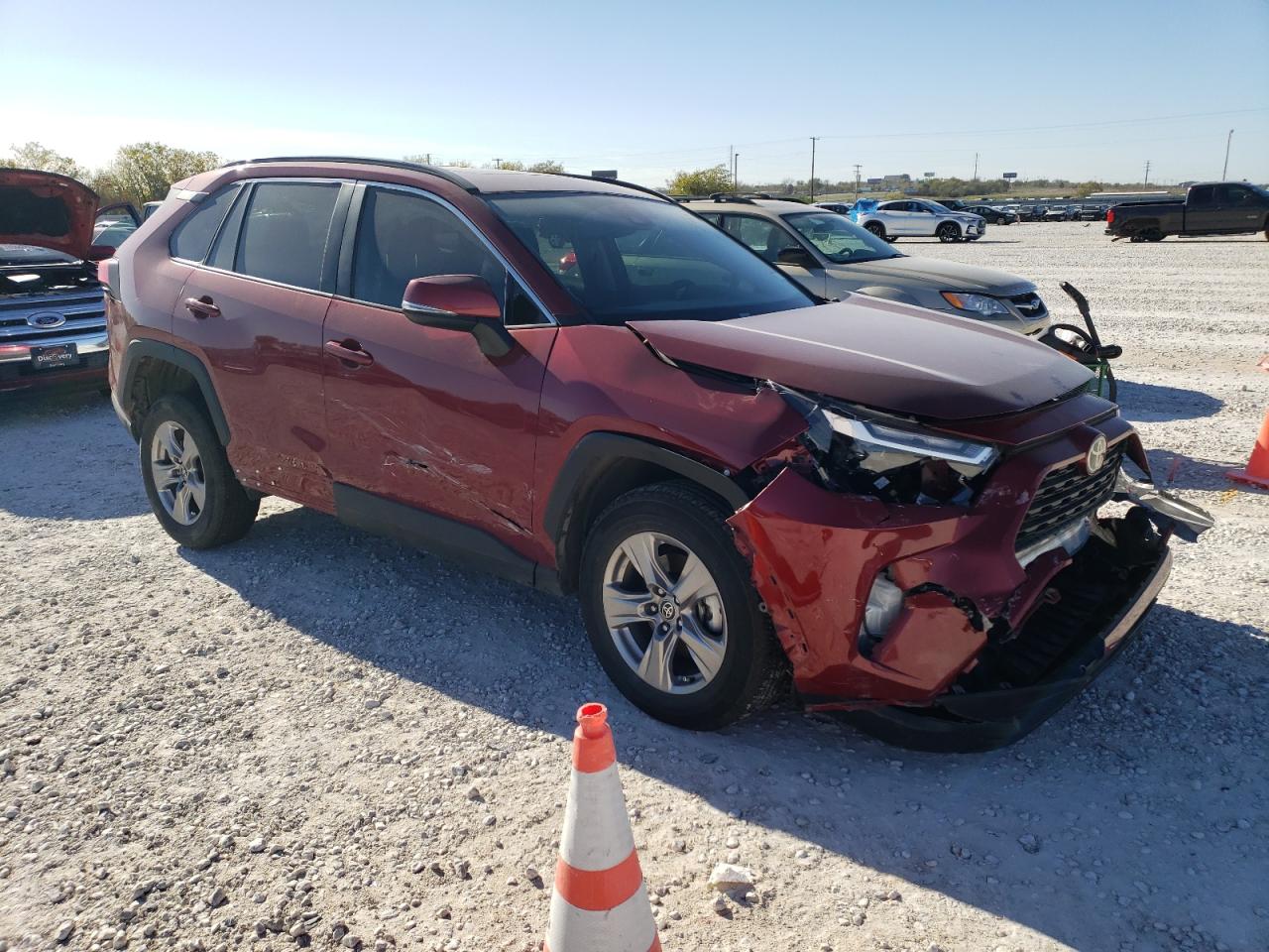 2022 TOYOTA RAV4 XLE VIN:2T3W1RFV3NW211792