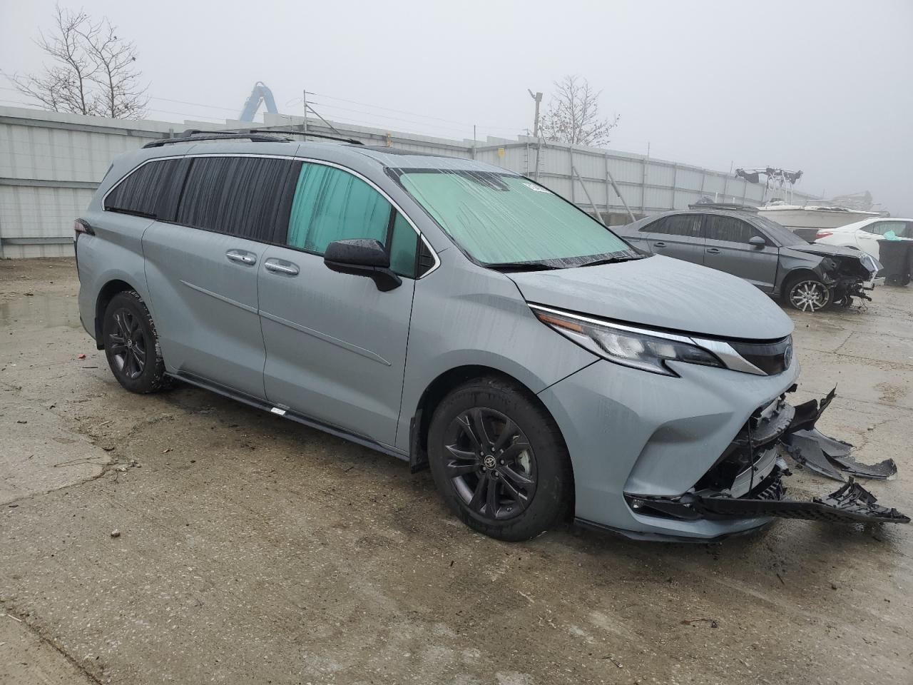 2024 TOYOTA SIENNA XSE VIN:5TDDSKFC1RS121252