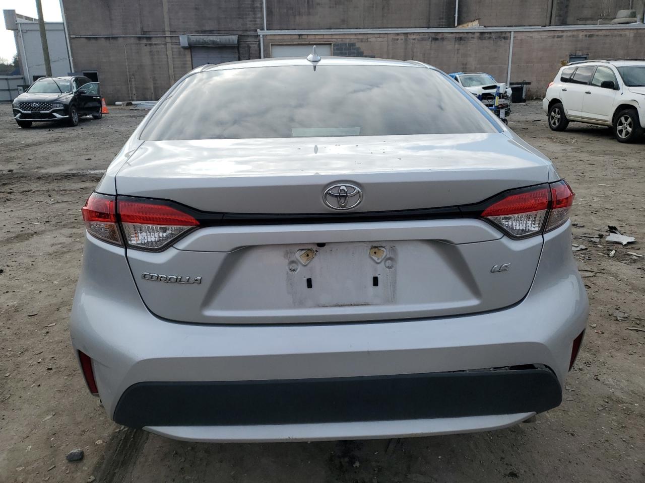 2022 TOYOTA COROLLA LE VIN:5YFEPMAE4NP326979