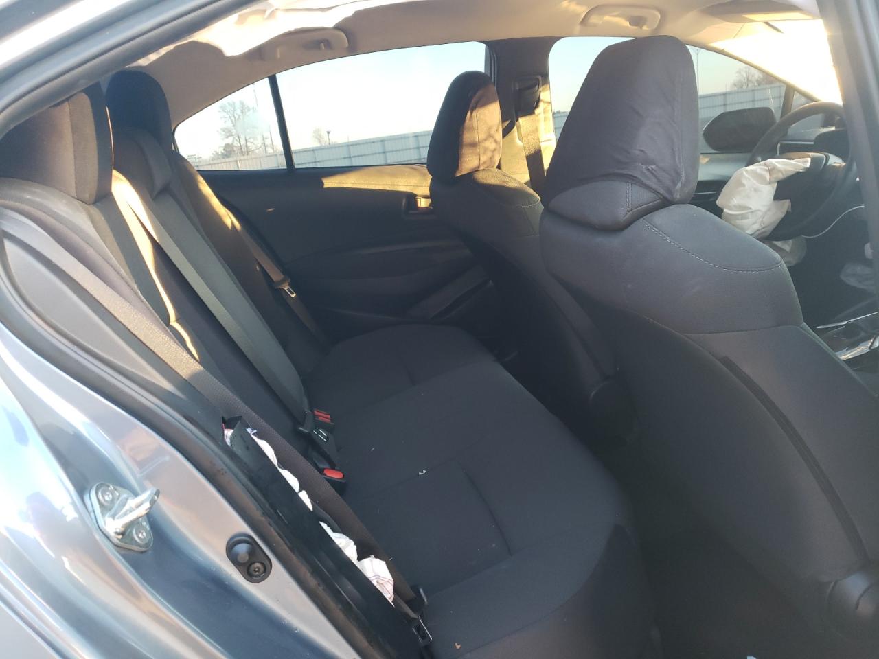 2022 TOYOTA COROLLA LE VIN:5YFEPMAE8NP387249