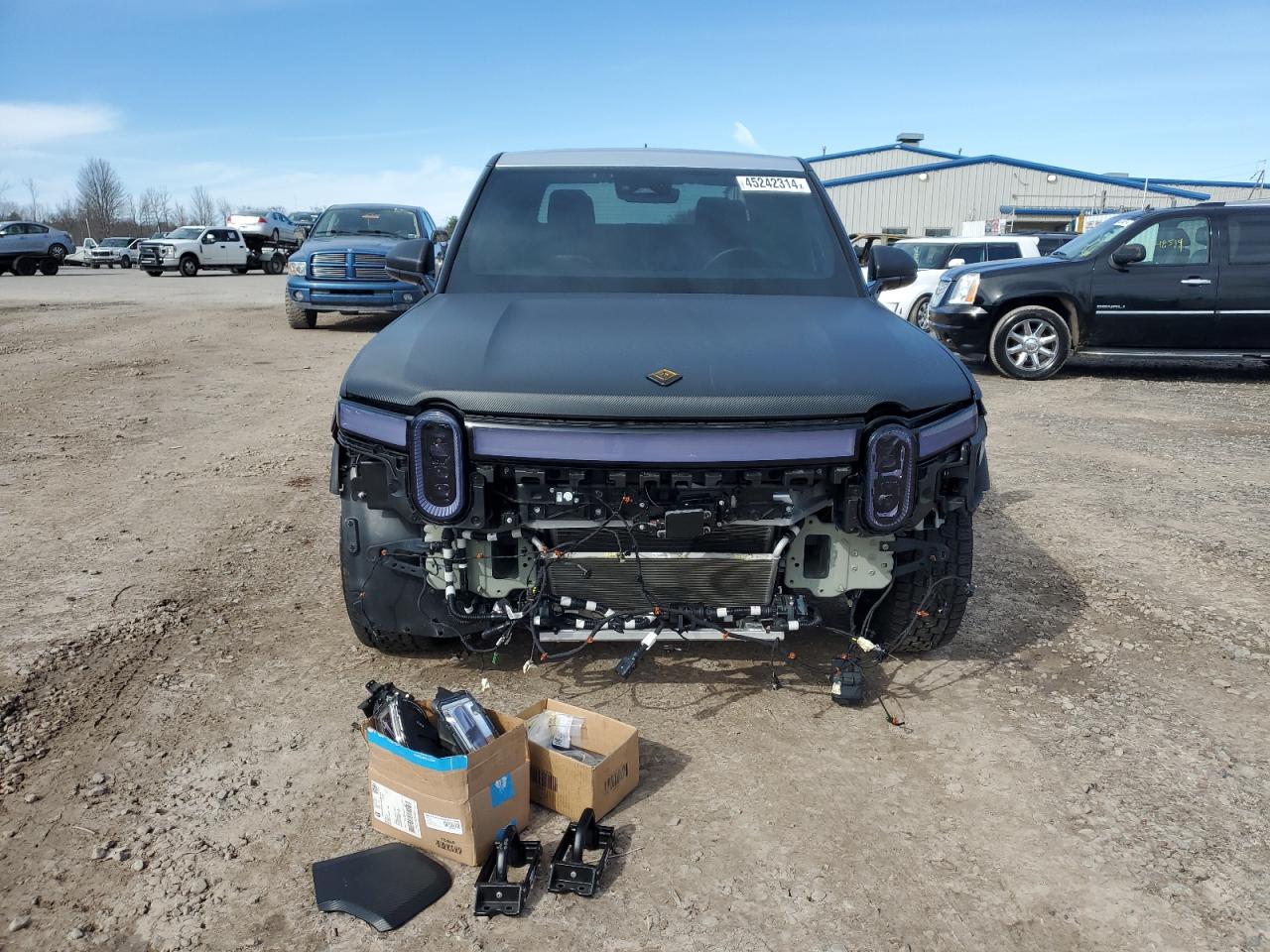 2022 RIVIAN R1T LAUNCH EDITION VIN:7FCTGAAL0NN2889