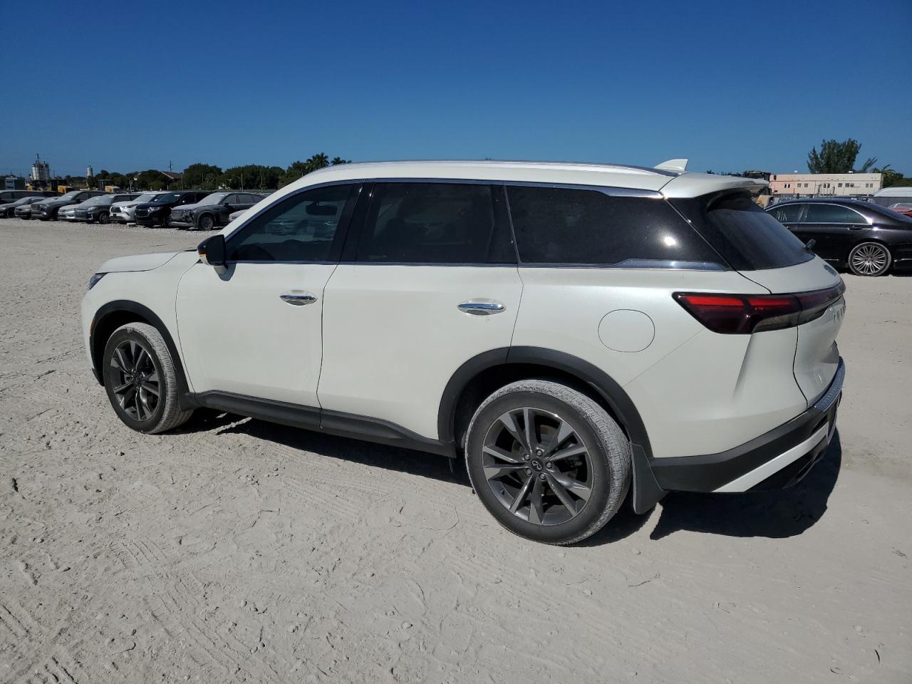 2023 INFINITI QX60 LUXE VIN:5N1DL1FR1PC375985