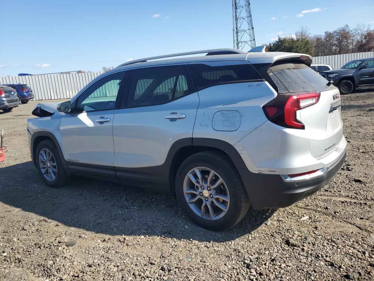 2022 GMC TERRAIN SLT VIN:3GKALPEV3NL167640