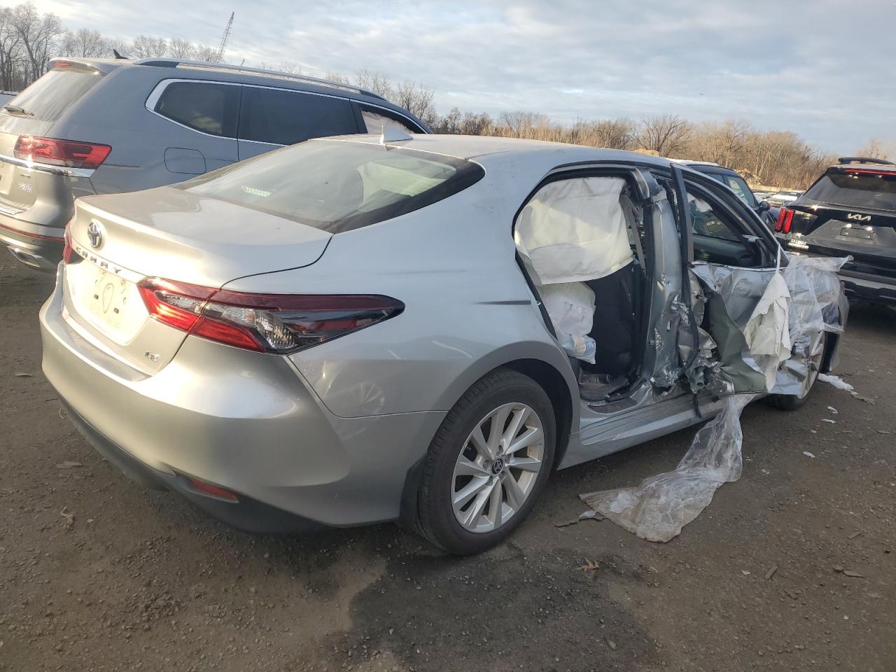 2023 TOYOTA CAMRY LE VIN:4T1R11AK4PU103057