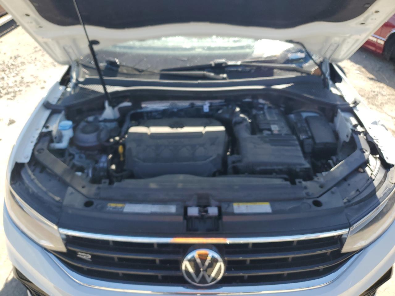 2022 VOLKSWAGEN TIGUAN SE R-LINE BLACK VIN:3VV8B7AX5NM127298