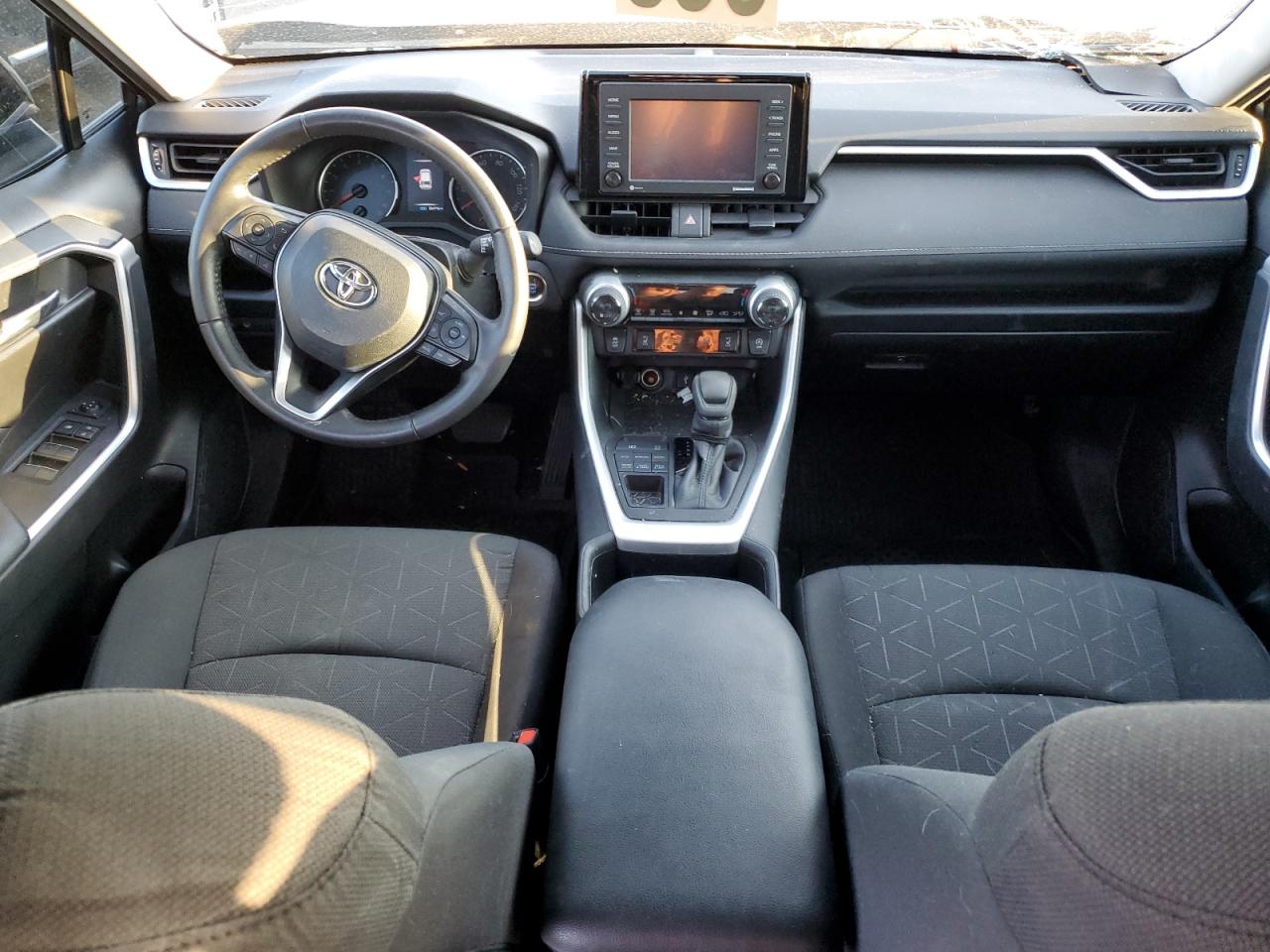 2022 TOYOTA RAV4 XLE VIN:2T3P1RFV8NW316834