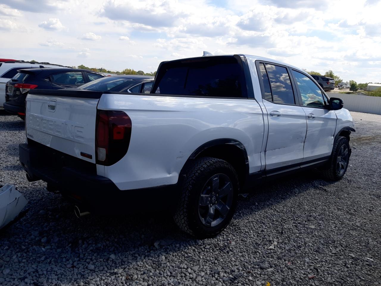 2024 HONDA RIDGELINE TRAIL SPORT VIN:5FPYK3F6XRB008946