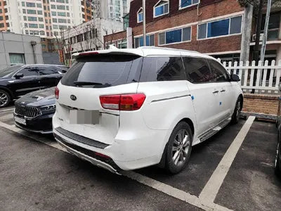 2017 Kia Carnival VIN: