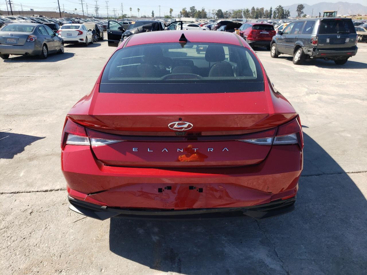 2022 HYUNDAI ELANTRA SEL VIN:KMHLM4AG3NU322146