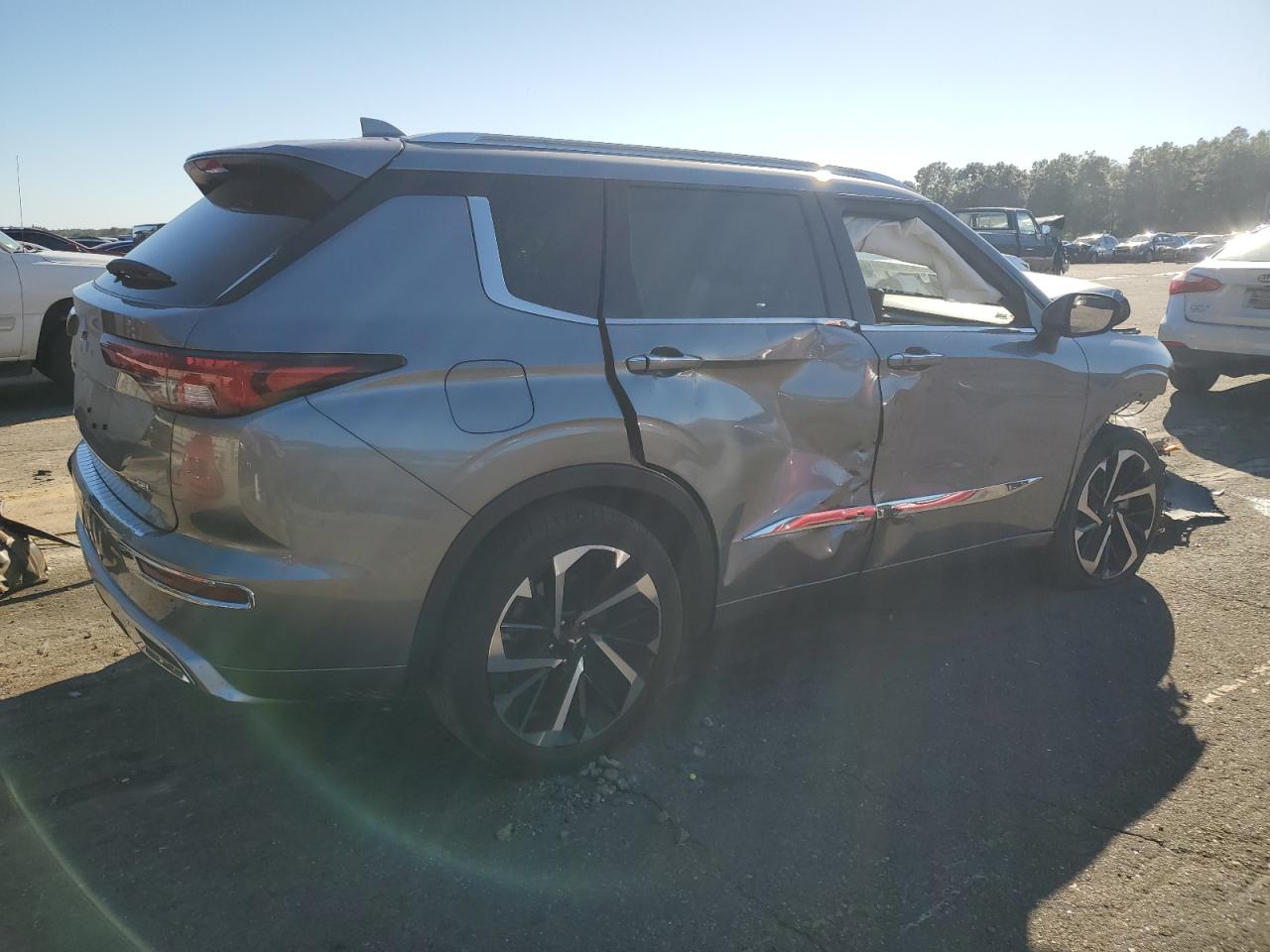 2022 MITSUBISHI OUTLANDER SEL VIN:JA4J3VA82NZ084445
