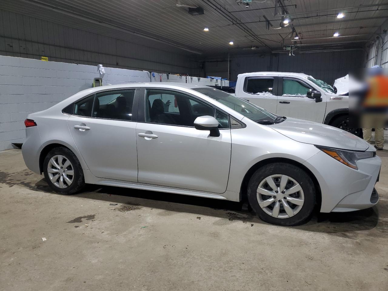 2022 TOYOTA COROLLA LE VIN:5YFEPMAE6NP297078