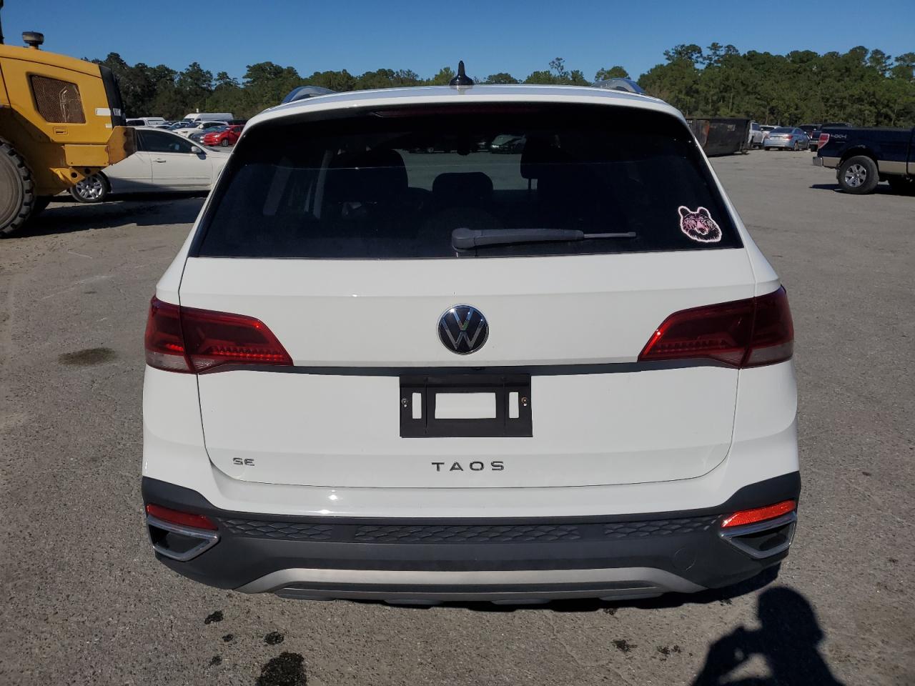 2022 VOLKSWAGEN TAOS SE VIN:3VVSX7B26NM091132