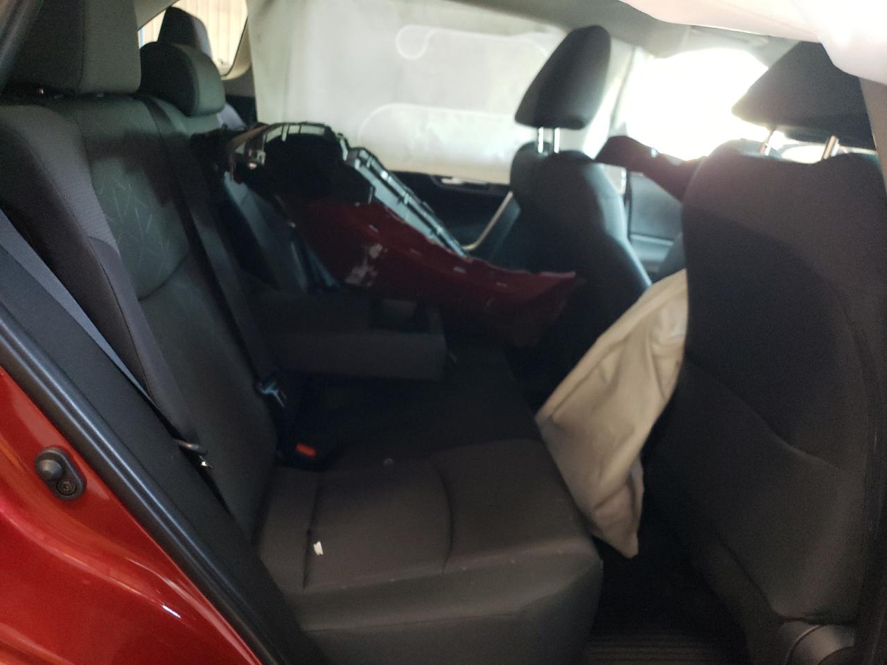 2022 TOYOTA RAV4 XLE VIN:JTMP1RFVXND086601
