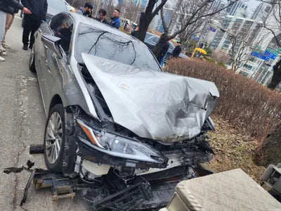 2018 Mercedes-Benz E 300 JTHB21B13K2010834 VIN:JTHB21B13K2010834