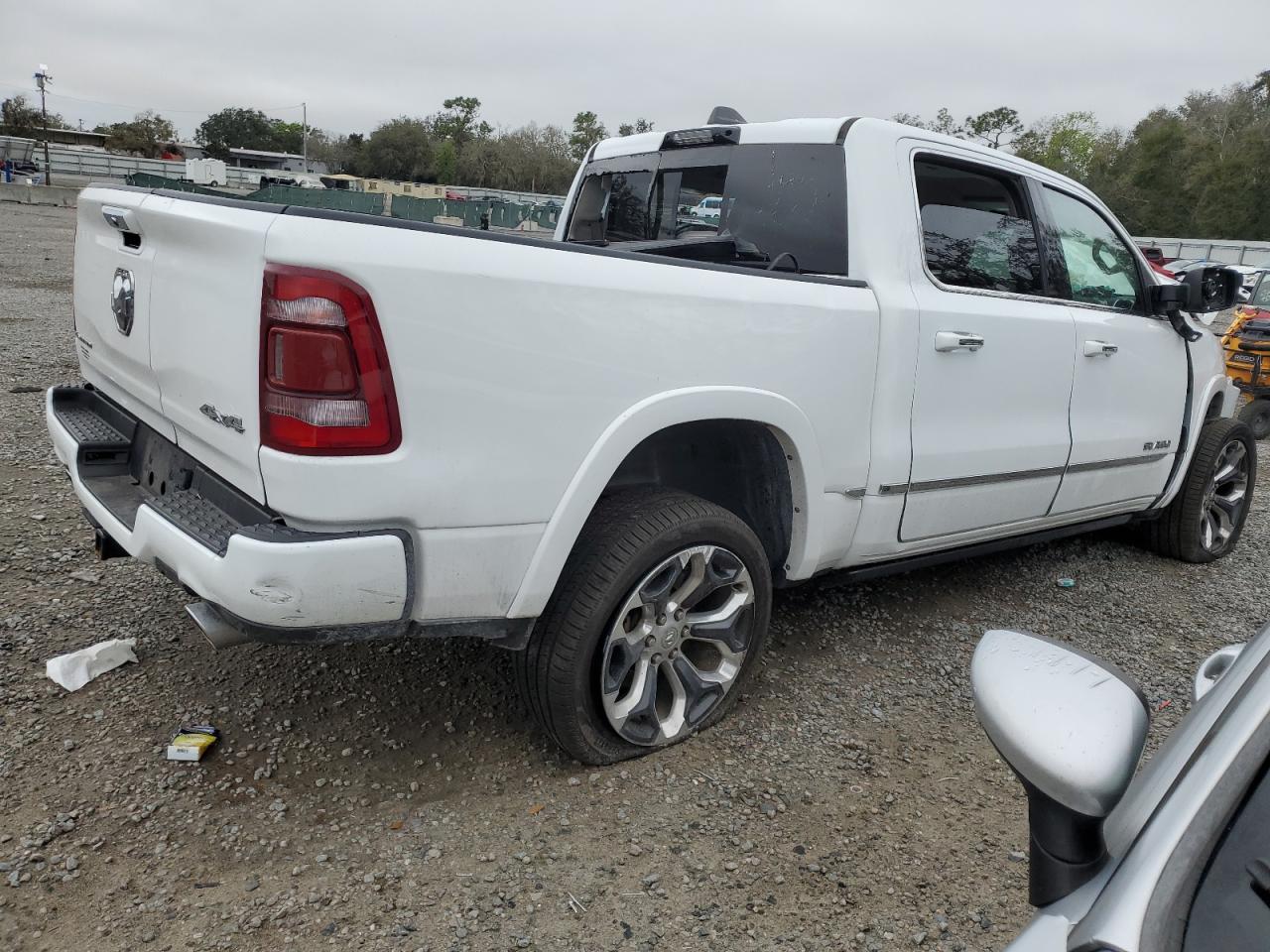 2022 RAM 1500 LIMITED VIN:1C6SRFHM2NN161007