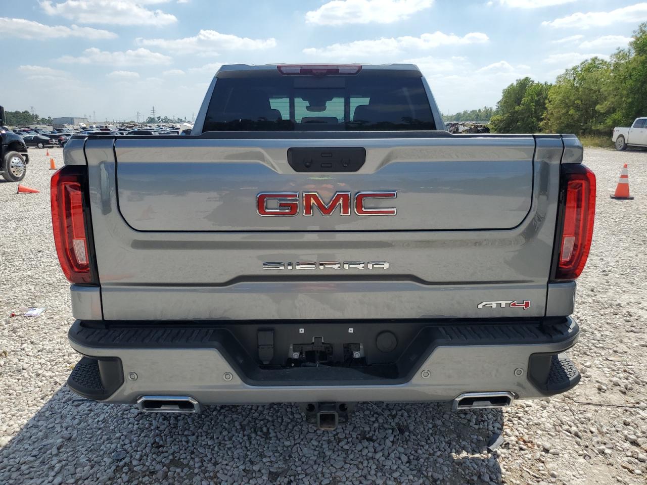 2024 GMC SIERRA K1500 AT4 VIN:3GTUUEE87RG224408