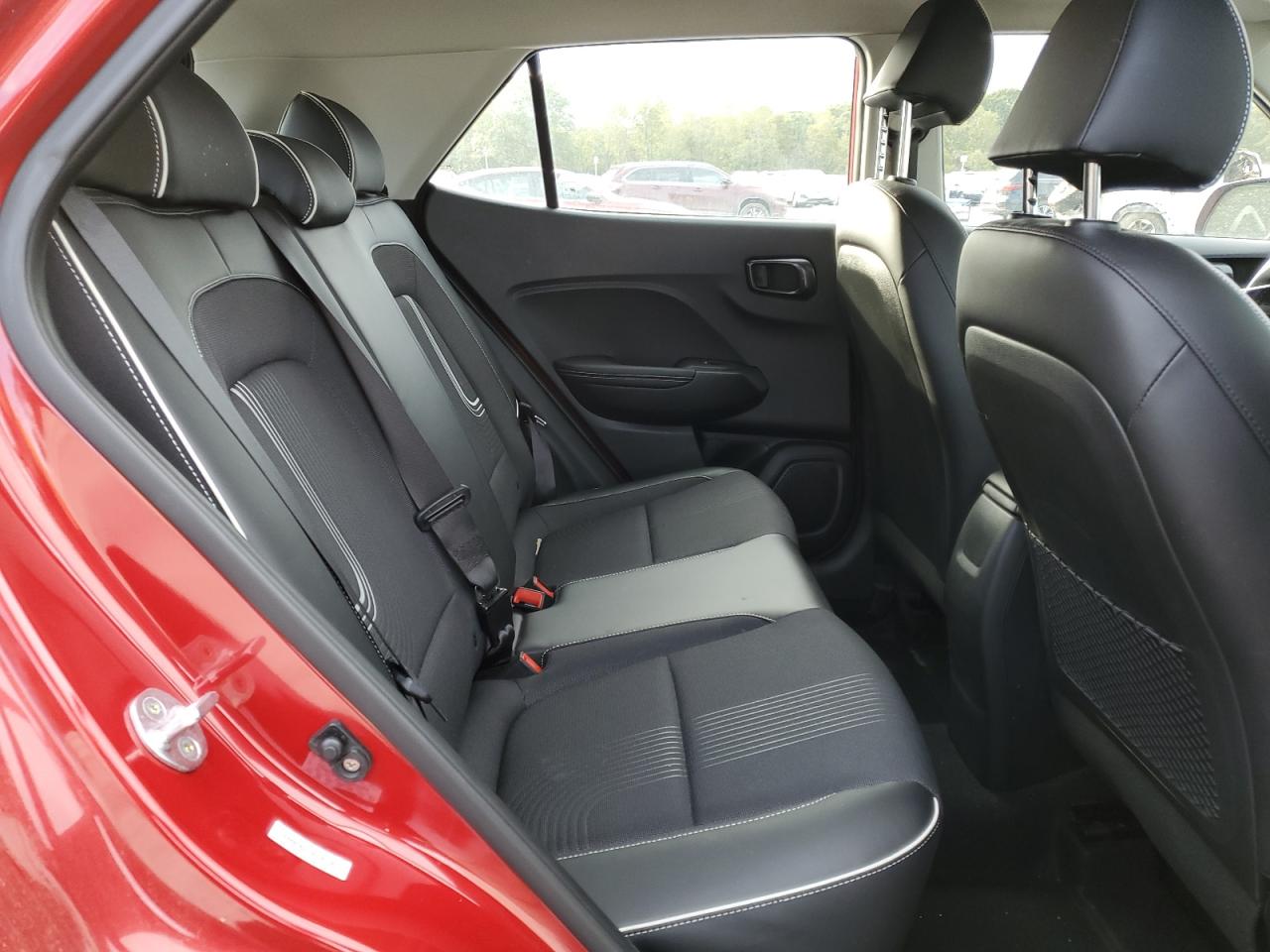 2022 HYUNDAI VENUE SEL VIN:KMHRC8A3XNU204306