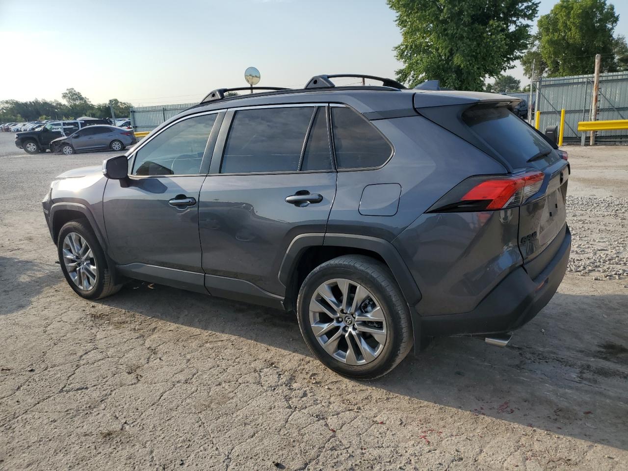 2023 TOYOTA RAV4 XLE PREMIUM VIN:JTMC1RFV5PD102723