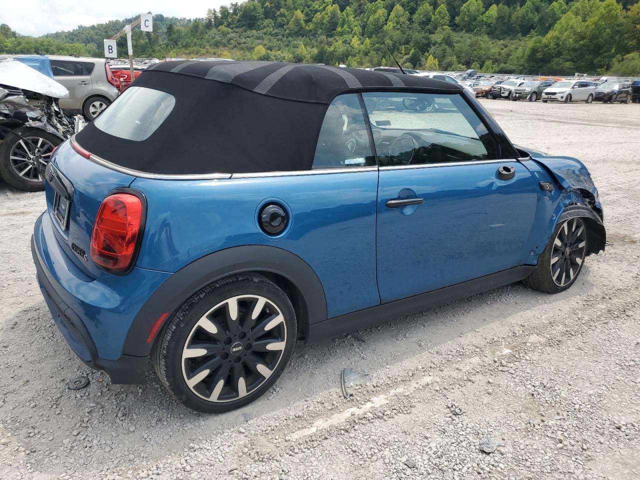 2022 MINI COOPER S VIN:WMW43DL09N3P28334