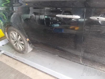 2014 Kia Carnival VIN: