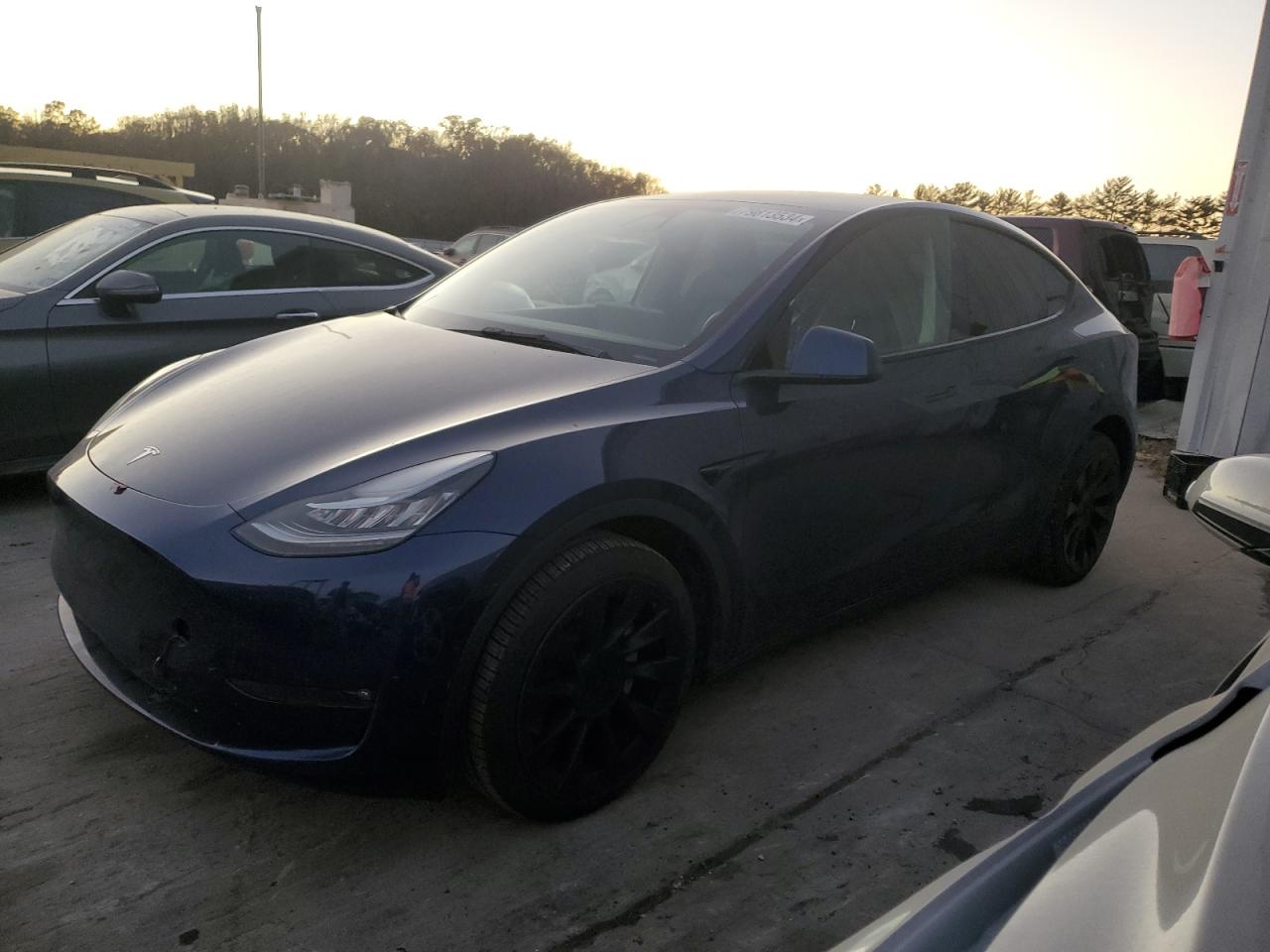 2022 TESLA MODEL Y  VIN:7SAYGDEE1NF485464