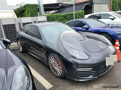 2014 Porsche Panamera NONE VIN: