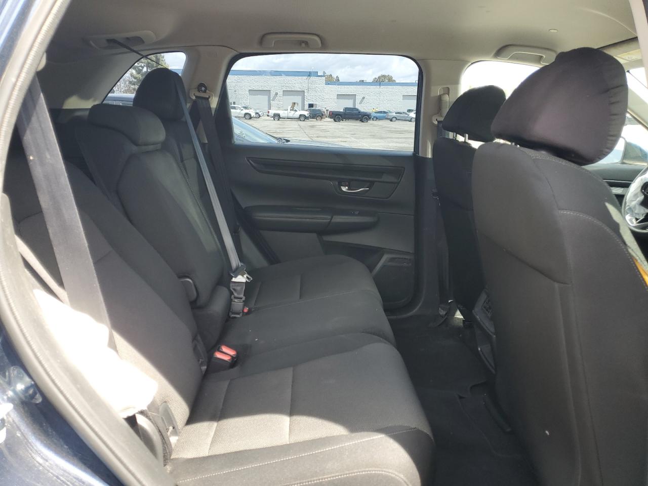 2023 HONDA CR-V LX VIN:2HKRS3H28PH306367