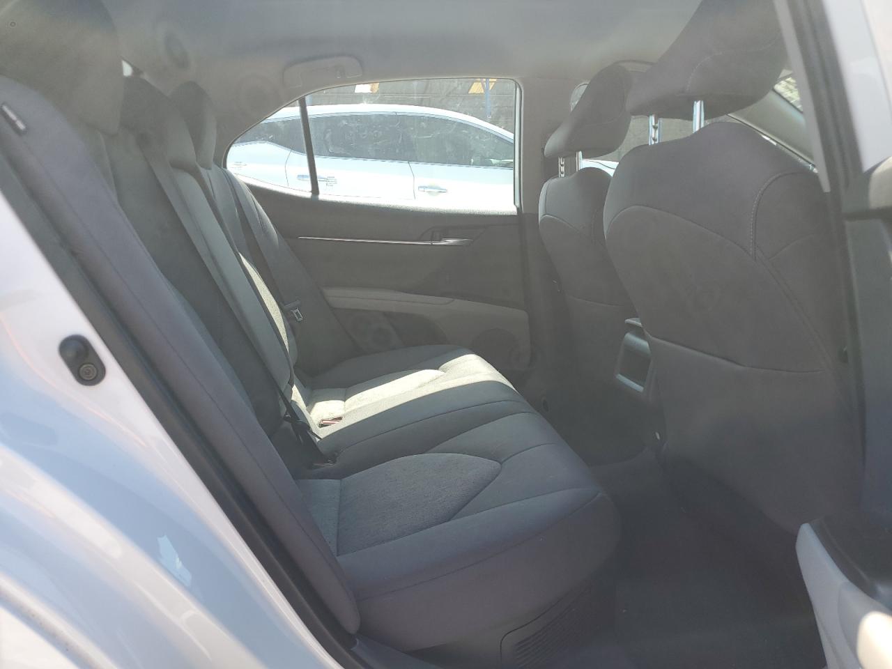 2022 TOYOTA CAMRY LE VIN:4T1C31AK7NU575461