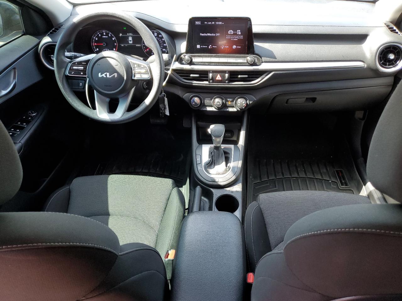 2022 KIA FORTE FE VIN:3KPF24AD2NE436098
