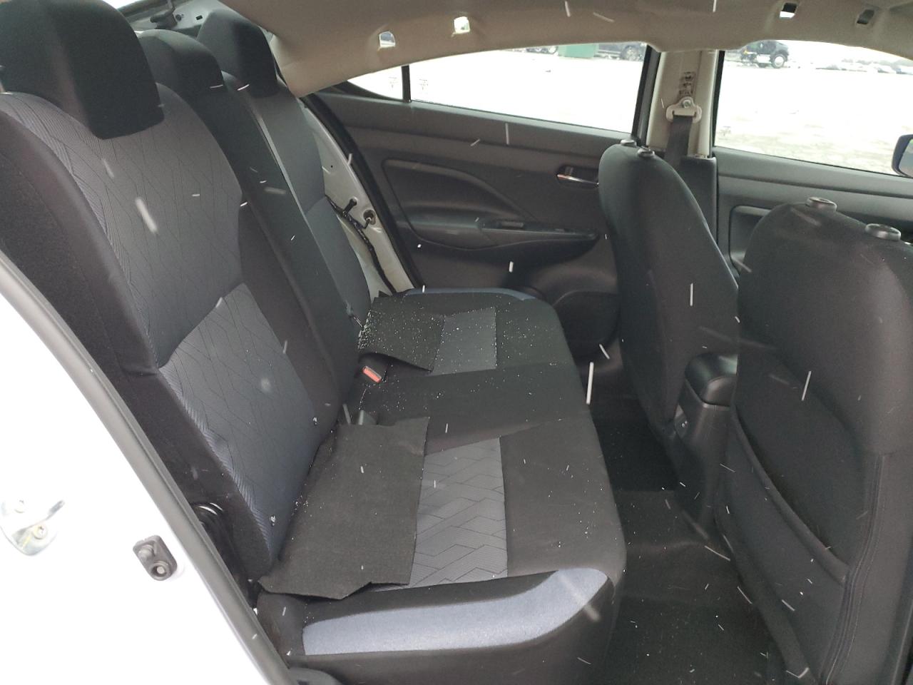 2024 NISSAN VERSA SV VIN:3N1CN8EV5RL852655
