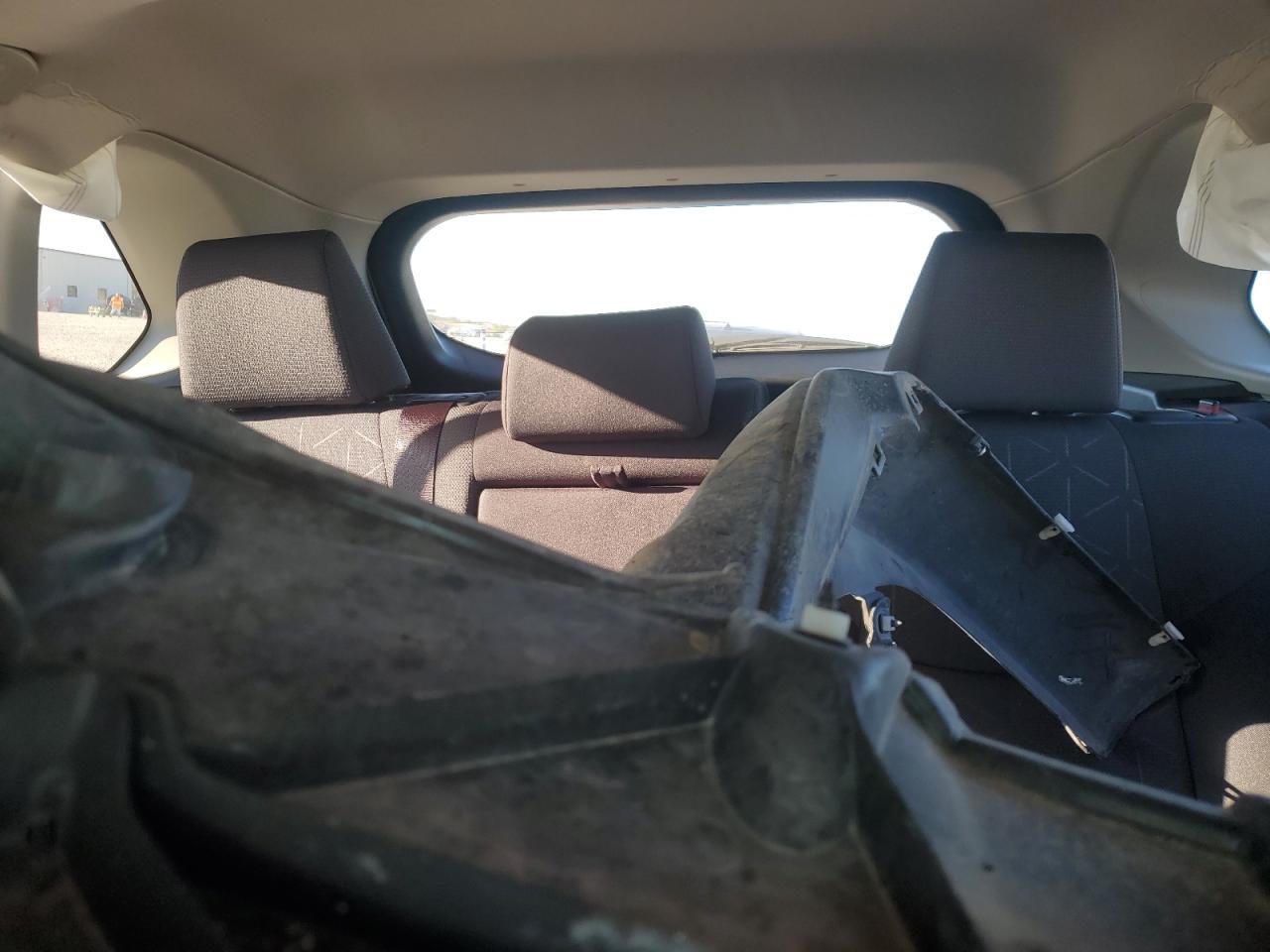2023 TOYOTA RAV4 XLE VIN:JTMRWRFV3PD208079