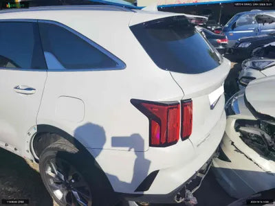 2022 Kia Sorento KNARH81BGPA181828 VIN:KNARH81BGPA181828