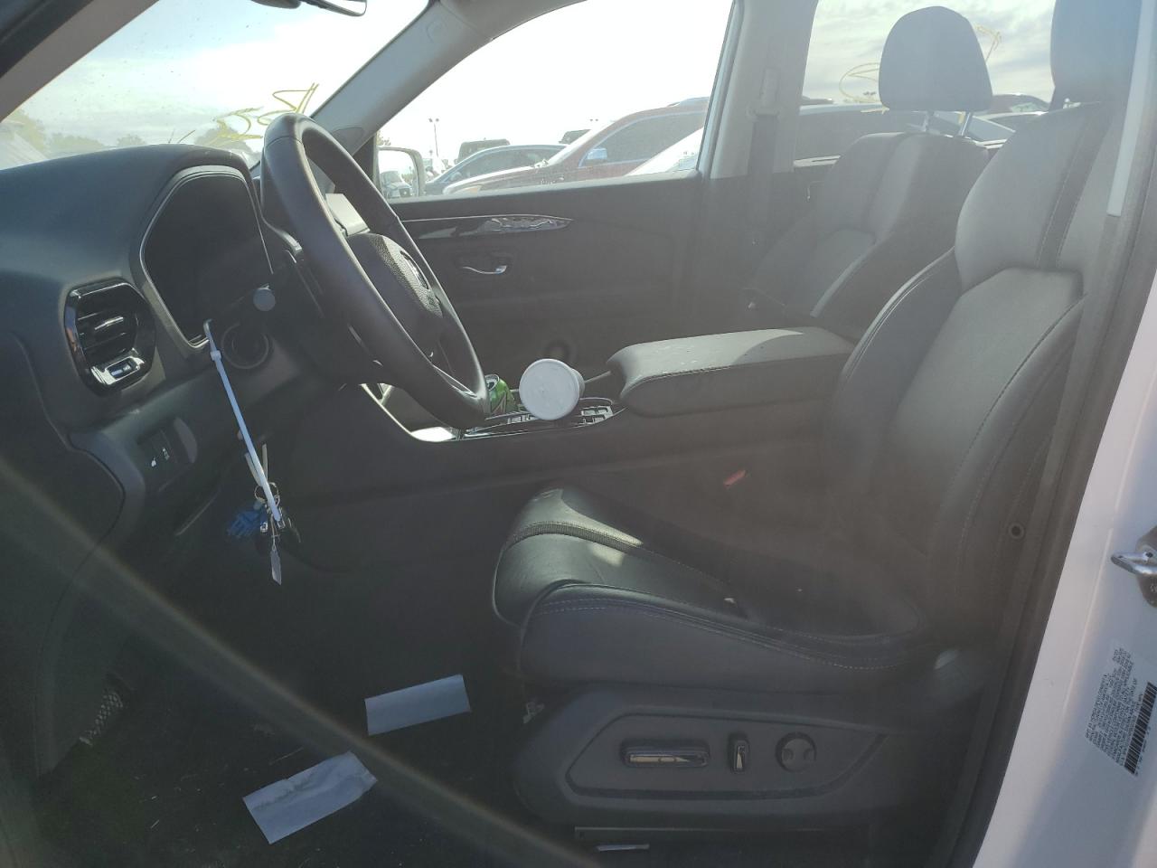 2023 HONDA PILOT TOURING VIN:5FNYG1H74PB037425